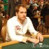 Six handed, Minieri fuori in bluff. “Swissy” ci prova