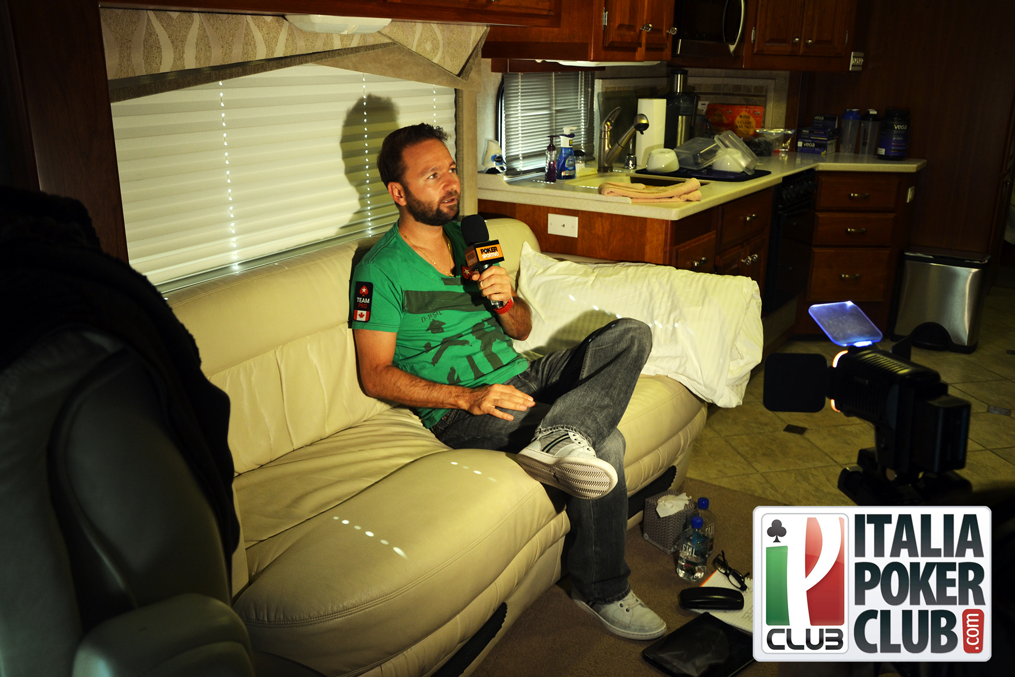 Spot pokerstars italia