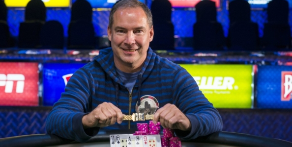 WSOP 2014: Ted Forrest vince il $1,500 Seven Card Razz, solo secondo Phil Hellmuth