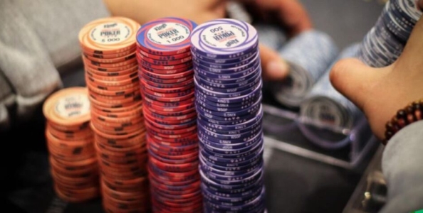 Poker ABC: l’importanza della strategia di gioco in relazione allo stack in possesso