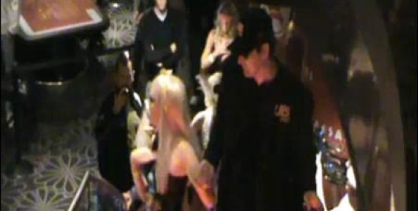 Phil Hellmuth, entrata show con LadyGaga alle WSOPE