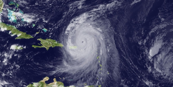 Uragano “Earl” si abbatte sugli USA…e sul Poker Online