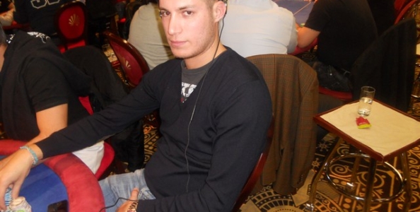 Real Poker Club Tour: Marino Benedetti chipleader del day1. Triolo Mattatore