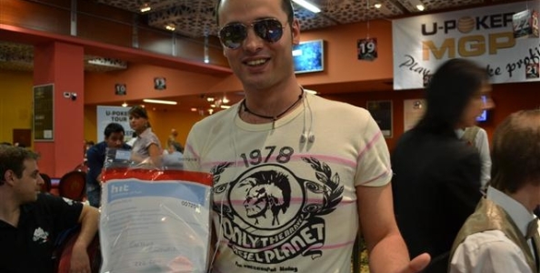 U-Poker Tour: Gaetano Cardinale guida i nove del final table
