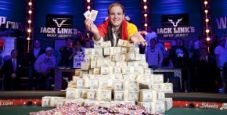 Pius Heinz è il campione delle WSOP 2011!