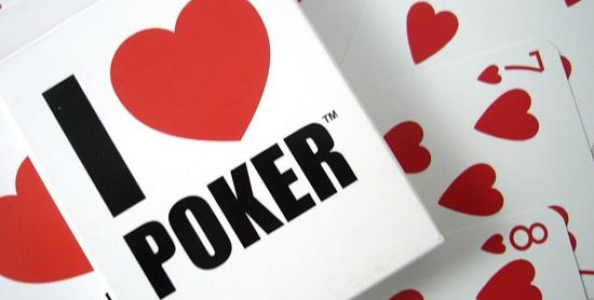 Quale commentatore di PokerItalia24 ti piace di più?