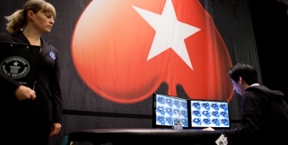 Randy “nanonoko” Lew fa il record: 23.000 mani in 8 ore!