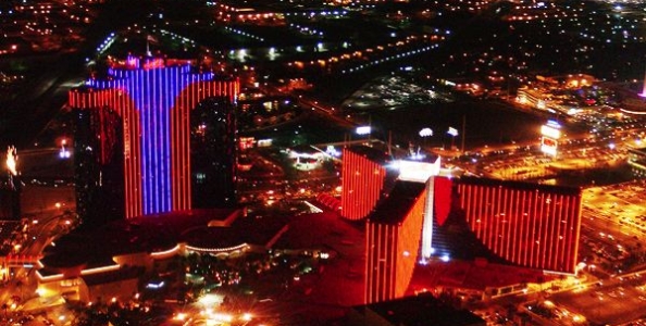 Mezzanotte di fuoco a Las Vegas!