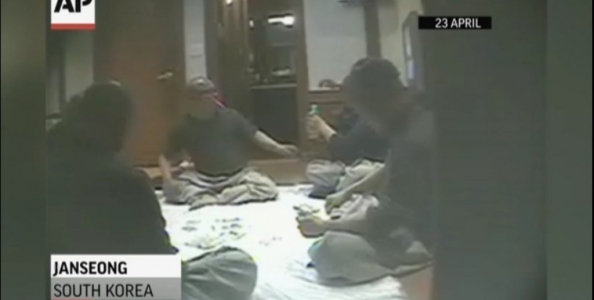 Monaci buddhisti giocano a poker high stakes: arrestati!