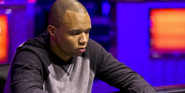 WSOP Flashback – Ivey mucka la mano vincente nel day6 del Main Event!