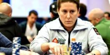 Vanessa Selbst supera i 5 milioni di dollari di vincite in carriera!