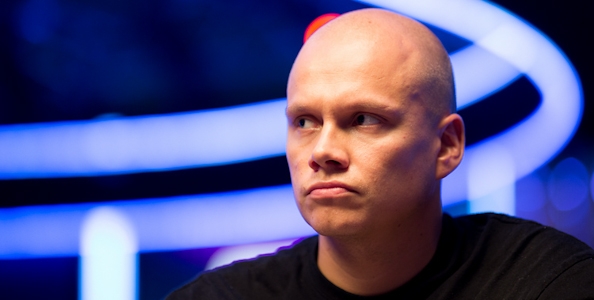 Ept Barcellona: Ilari Sahamies e John Juanda cedono il passo. Vince Mikalai Pobal