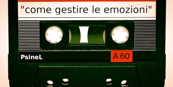 Come controllare le emozioni al tavolo da poker? Ce lo spiegano i giocatori