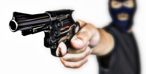 Rapina ad un circolo in Campania – Fatti e commenti dei diretti interessati