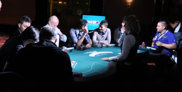 Final Table gli Assi di Poker Club – Scognamiglio in testa a tre left