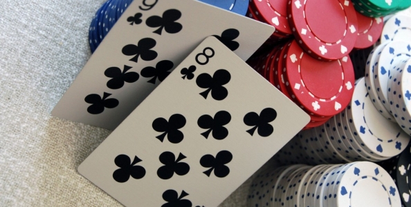 Heads Up Cash Game: come giocare i suited connectors?