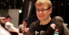 Mickey ‘mement_mori’ Petersen consiglia come comportarsi coi dealer dell’EPT: “Non siate idioti!”