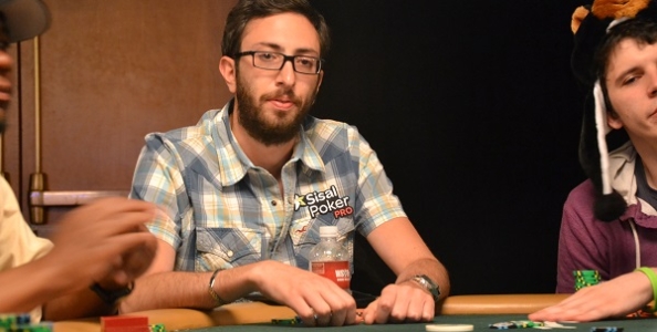 Bene Gabriele ‘Whinaments’ Lepore al Sunday Special, tanti regular passano al Day 2 dell’High Roller!