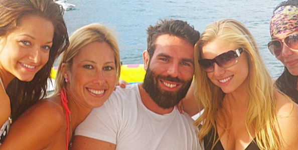 Dan Bilzerian ammanettato dopo una folle corsa in Lamborghini… ma il video è un fake!