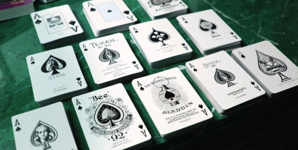 WSOP 2014: Due assi di picche nello stesso mazzo a un tavolo cash del Rio! E non è la prima volta…