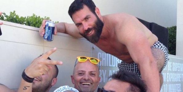 “Dan Bilzerian ci ha fatto entrare nel suo privée!” RobyS racconta l’incontro ravvicinato con il Re dei ballas