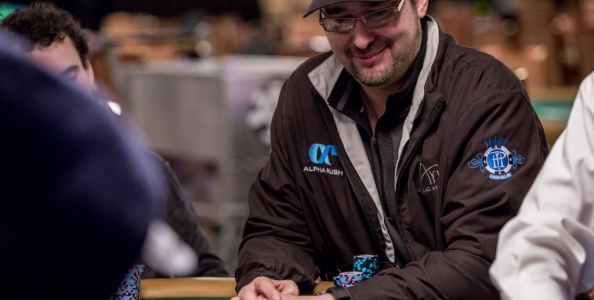 Immenso Phil Hellmuth: vince i problemi di salute e raggiunge un altro final table WSOP!