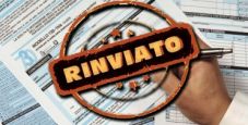 Rinviata l’approvazione della Delega Fiscale sul gioco: il mondo del poker col fiato sospeso
