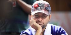 Il thinking process di Negreanu nella mano che gli è costata il Main WSOP: “La rigiocherei così, ho fatto altri errori…”