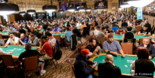 WSOP – Monster Stack: in testa il russo Skrbic, al Day 3 i nostri Butteroni e Caliumi!