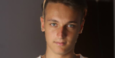 Roberto ‘DrunkSpewer’ Morra vince la picca EPT nel side event 1K hyperturbo!