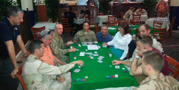 Il poker dove non t’aspetti: alla base NATO di Kabul si gioca da anni ogni venerdì!