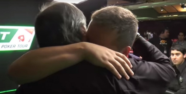 Figlio elimina padre e scoppia in lacrime: al LAPT una delle eliminazioni più dolorose della storia del poker