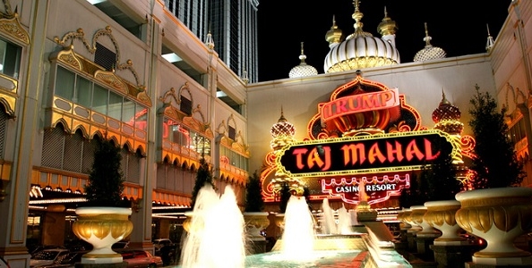 Trump vende il suo Taj Mahal di Atlantic City e la storica poker room ora può riaprire