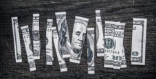 Payout discutibile al Millionaire Maker WSOP: “Quello scalino a tre left può incitare al softplay!”