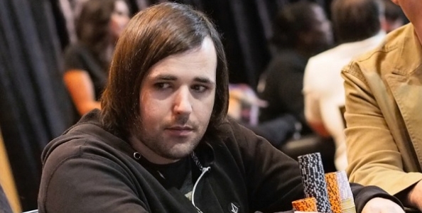 WSOP – Il ‘tankatore’ seriale Jordan Cristos viene attaccato al Main Event, ma il floorman gli dà ragione