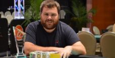 WSOP – Kyle Bowker spiega perché ha foldato poker di sette al Main Event!