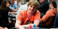WSOP – Il ceco Vojtech Ruzicka guida gli ultimi 27 del Main Event al Day 7