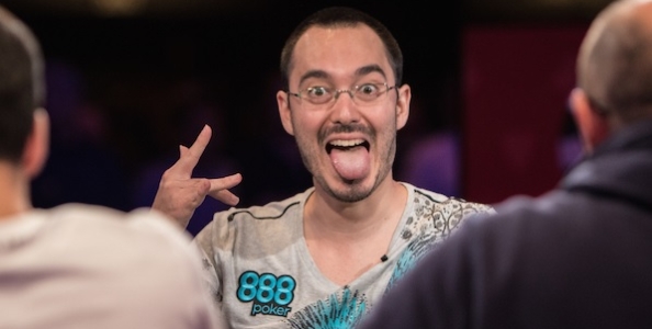 Il trash talker Will Kassouf dà spettacolo anche al Main Event WSOP. Guardate questi video!