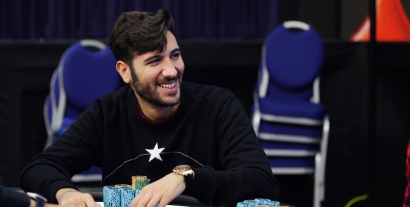 “Anche Sammartino è più forte di te!” Su Twitter Negreanu ridimensiona Hellmuth menzionando Dario