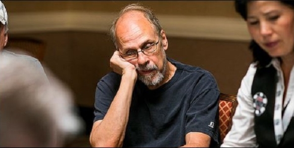 Sklansky rilancia la sua proposta anti-collusion: “Shotclock e primo giro in senso antiorario!”