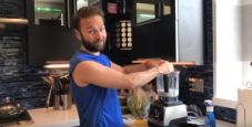 La preparazione di Negreanu per le WSOP: palestra, depilazione e tanto calcetto!