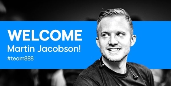 Il team di 888poker dà il benvenuto a un altro pezzo grosso: lo svedese Martin Jacobson