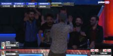 “Mi scappa da pisciare fortissimo!” Tutti i fuori-onda di Antonio Barbato nella diretta del Tavolo Finale World Series