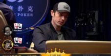 Tom Dwan si schianta contro gli assi di Paul Phua in uno dei piatti televisivi più ricchi di sempre
