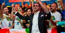 Il calore della curva italiana per Dario Sammartino al Tavolo Finale del Main Event WSOP