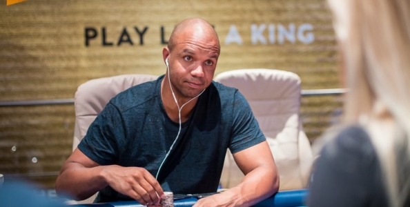 Come è andato Phil Ivey al Day 2 del 250k High Roller WSOPE?