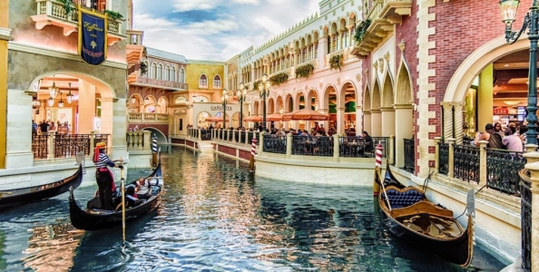 Poker e Roulette sul Canal Grande: benvenuti all’Hotel Venetian di Las Vegas