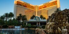 Hotel Casino Mirage di Las Vegas: un vulcano di divertimento sulla Strip