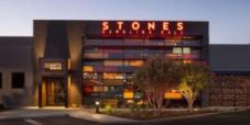 Un giocatore maleducato e un floorman inadatto: storia di un incidente dalla Poker Room dello Stones Casino, California