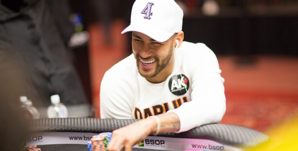 Come gioca a poker Neymar?